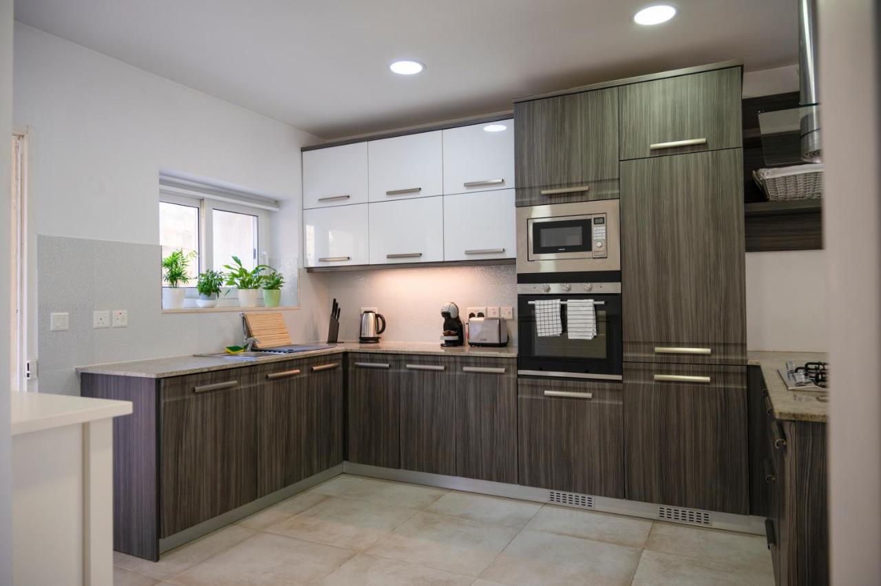 Luzzu - Family Friendly Maisonette Xlendi Exteriér fotografie